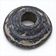 Four lead spinning stones or spinning, spin-free tools equipment soil discovery lead metal largest, cast archeology Rotterdam