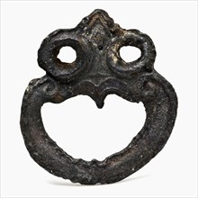 Pewter, decorated belt buckle with three eyes, buckle belt clothing accessory clothing soil find tin metal, w 2.4 cast Three