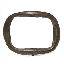 Shoe buckle, buckle fastener component soil find bronze copper metal, cast shoe buckle Rectangular shape rounded corners. Slight