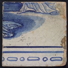 Tile of tile picture blue, white ground, two consecutive biblical scenes, part battle with Roman soldiers, bottom edge of pieces