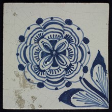 Ornament tile, flower, peony?, wall tile tile sculpture ceramic earthenware glaze, baked 2x glazed painted Bauw on white