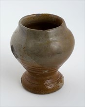 Stoneware mug on base, round, gray and brown glazed, cup drinking utensils tableware holder soil find ceramic stoneware glaze