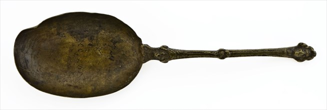 Brass spoon with oval bowl, engraved floral motifs, carved stem with male head, spoon cutlery soil find copper metal, poured