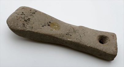 Grindstone or whetstone of gray sandstone with drilled hole, whetstone whetstone ground find sandstone stone, w 2,9 drilled