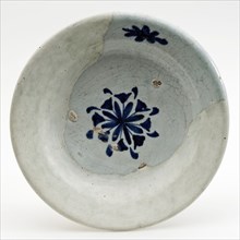 Majolica dish, with simple floral pattern in blue on white ground, dish plate crockery holder soil find ceramic earthenware