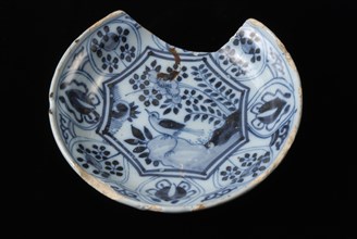 Faience dish, small size, depicting bird in Chinese garden, dish plate crockery holder soil find ceramic earthenware glaze tin