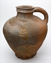 Pottery water jug on circle of stand fins, red shard, some glaze on the shoulder, water jug crockery holder soil find ceramic