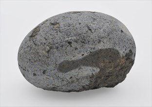 Gray smooth boulder of flint with round shape, flint lighter equipment soil find flint, Quite uniform flint kneaded pieces