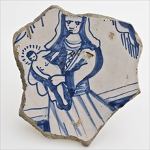 Soul fragment majolica dish with monochrome decor, Maria with Child, dish plate crockery holder earth discovery ceramic