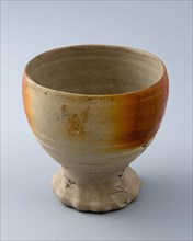 Gray stoneware cup, ball round with wide mouth rim, on pinched foot, drinking cup drinking utensil holder soil find ceramic