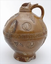 Stoneware jug, round belly frieze with text above and below portrait medallions and leaf motif, jug crockery holder soil find
