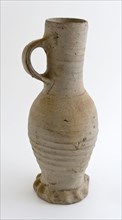 Stoneware jug with pinched foot and curved body, jug crockery holder soil find ceramic stoneware, surface 8.1 hand-turned baked