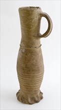 Jug, Jug or jacobakan on pinched foot, slender stoneware jug with twisted feathers, Jug or jacobakan jug crockery holder soil