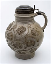 Stoneware bullet-shaped bell with silver lid, flowers swinging on the belly and portrait medallion, Bullet chuck jug crockery