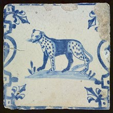 Animal tile, panther, corner pattern french lily, wall tile tile sculpture ceramic earthenware glaze, baked 2x glazed painted