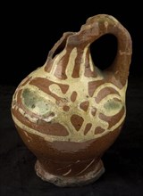 Earthenware oil jug with shank and standing ear, silky decoration around neck, shoulder, belly, oiljug crockery holder soil find