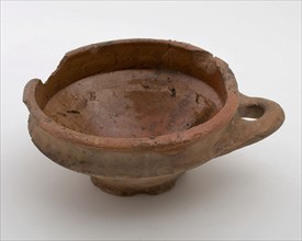 Earthenware bowl, orange shard, internally glazed, horizontal sausage ear, porcelain crockery holder earth discovery ceramics