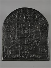 Fireback with weapon of William of Orange, 1580 and CE SERA MOY NASSOV, fire-place iron cast iron, cast Rectangular