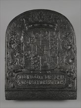 Fireback coat of arms Prins Maurits, text ALLEIN GOTT DIE EHR UND SONST NIEMAND MEHR, year 1628, hob plate cast iron, cast