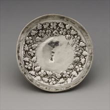 Silversmith: Jan Breda, Silver round miniature dish, dish bowl crockery holder dolls toy relaxing medium miniature model silver