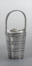 Boele Rijnhout, Silver miniature bucket with handle and lid, bucket crockery holder dolls toy relaxing tool miniature model