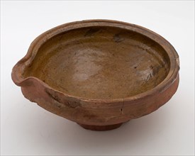 Earthenware bowl with wide shank on stand, partly glazed, bowl crockery holder earth discovery ceramic earthenware glaze lead