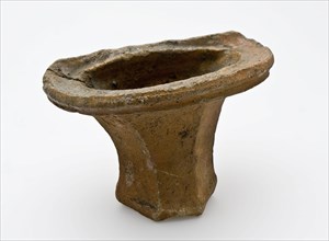 Earthenware wide top edge, flattened surfaces at the front, above the foot, trough tray fry earthenware ceramic earthenware