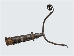Metal forquet, support fork with curled ends for supporting musket Spanish Style, forquet soil find metal iron metal