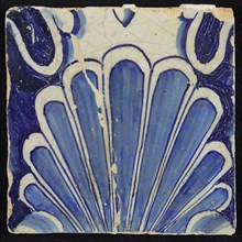 Tile of chimney pilaster, blue on white, shell-like headdress, chimney pilaster tile pilaster footage fragment ceramic