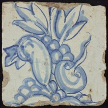 Tile of chimney pilaster, blue on white, top and bottom leaf branch, and presentation of vegetables and fruits, chimney pilaster