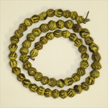 String of Beads, 4th/5th century AD, Roman or Byzantine, Egypt, Egypt, Glass, L. 102.2 cm (40 1/4