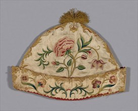 Cap, 1775/1800, France, Silk, satin weave, embroidered with silk threads in stem, long and short,