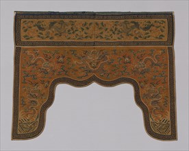 Shrine Surround, Qing dynasty(1644–1911), 1750/1800, China, 81.5 × 102.2 cm (32 1/8 × 40 1/4 in.)