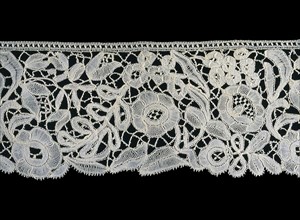 Border (Fragment), 1850/75, Belgium, Belgium, Cotton and linen, bobbin part lace of a type known as