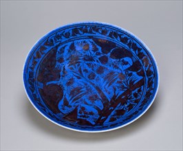 Dish with landscape scene, Safavid dynasty (1501–1722), early 17th century, Iran, Isfahan,