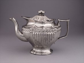 Teapot, c. 1820, England, Staffordshire, Staffordshire, Earthenware with silver lustre decoration,