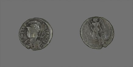 Coin Depicting Constantinople, 330/335 AD (?), Roman, minted in Constantinople, Roman Empire,