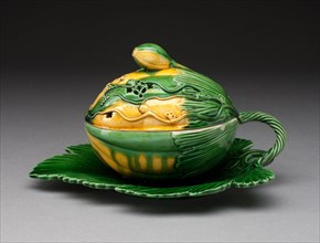 Melon Tureen, 1760/70, England, Staffordshire, Staffordshire, Lead-glazed earthenware (creamware),