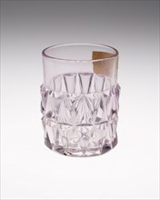 Beaker, 19th century, England, Glass, tinted purple, H. 9.2 cm (3 5/8 in.)