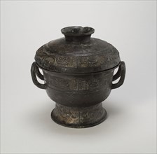 Covered Food Container, Western Zhou dynasty ( 1046–771 BC ), mid–10th century BC, China, Bronze, H