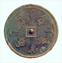 Mirror with Stylized Phoenixes and Petal Loenges, Eastern Zhou dynasty, Warring States period or