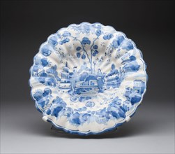 Plate, 18th century, Germany, Tin-glazed earthenware (faience), H. 6.4 cm (2 1/2 in.), diam. 33.7