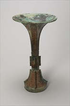 Beaker, Shang dynasty ( about 1600–1050 BC ), China, Bronze, H. 31.2 × diam. 17.5 cm (12 1/4 × 6