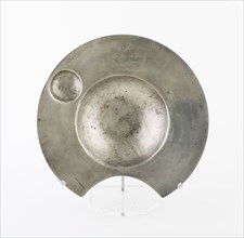 Barber’s Bowl, c. 1680, William Allen, English, active 1674-1695, England, London, Pewter, 4.5 x 24
