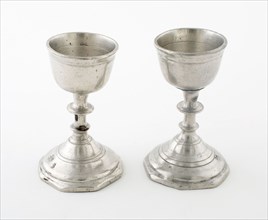 Pair of Small Chalices, Early 18th century, Sedan Region, France, Pewter, 9.6 × 5.7 × 4.6 cm (3 3/4