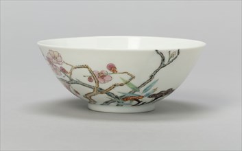 Bowl with Plum, Peach, Bamboo, and Lingzhi Mushrooms, Qing dynasty (1644–1911), Yongzheng reign