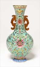 Vase with Dragon-Shaped Handles, Qing dynasty (1644–1911), Qianlong reign mark and period