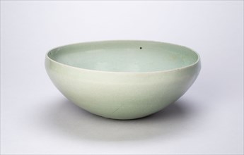 Deep Bowl, Goryeo dynasty (918–1392), 12th century, Korea, Korea, Stoneware with celadon glaze, H.
