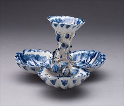 Sweetmeat Dish, 1750/60, Bow Porcelain Factory, London, England, 1744-1775, Bow, Soft-paste