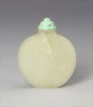 Snuff Bottle with Tied Ribbons, Late 18th century, India, Mughal, India, Jade with carved